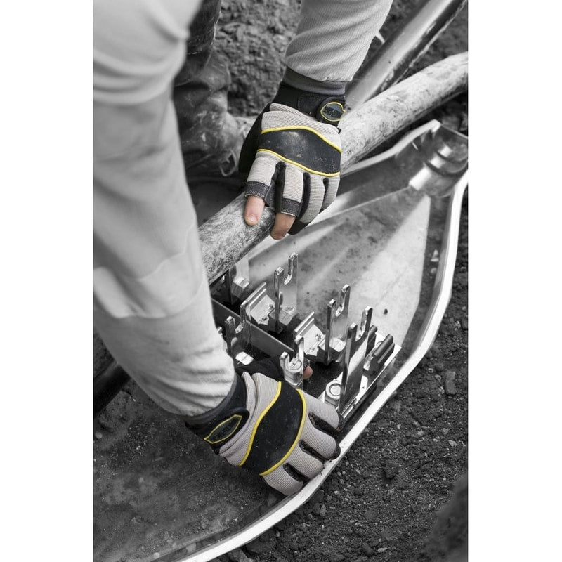 Multi-Task 3 Finger Gloves